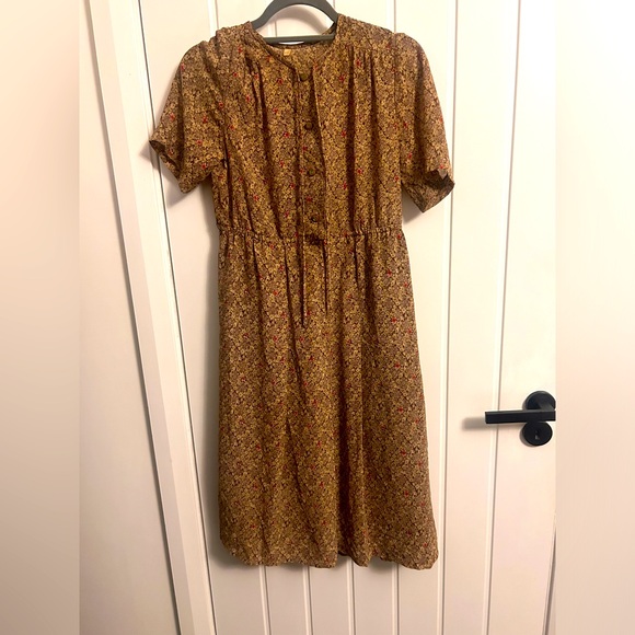 Button Up vintage dress brown pattern size medium - Picture 1 of 6